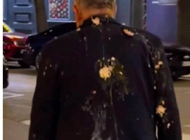 pogođen jajima niš